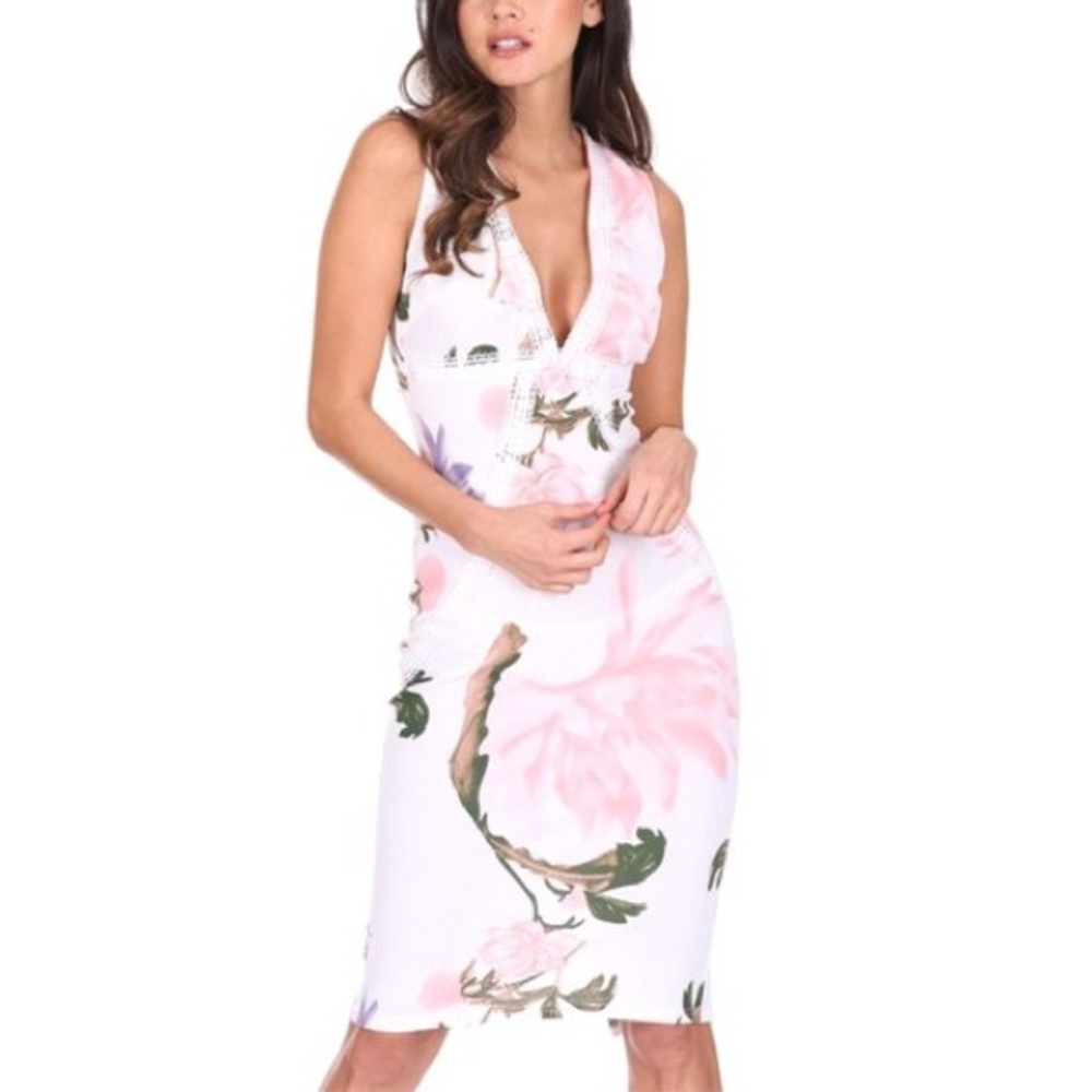 ⭐️NEW⭐️AX Paris floral sheath dress